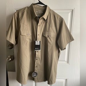 Ariat VentTek Western Fitted Button Down Short Sleeve Shirt